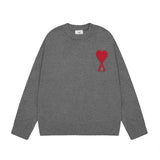 Pull en Laine Unisexe HeartLoom – Design Élégant avec Logo Cœur