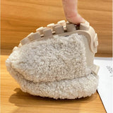 Chaussons DouceMarche – Mocassins d’Intérieur en Peluche, Confort Moelleux et Chaleur Douillette
