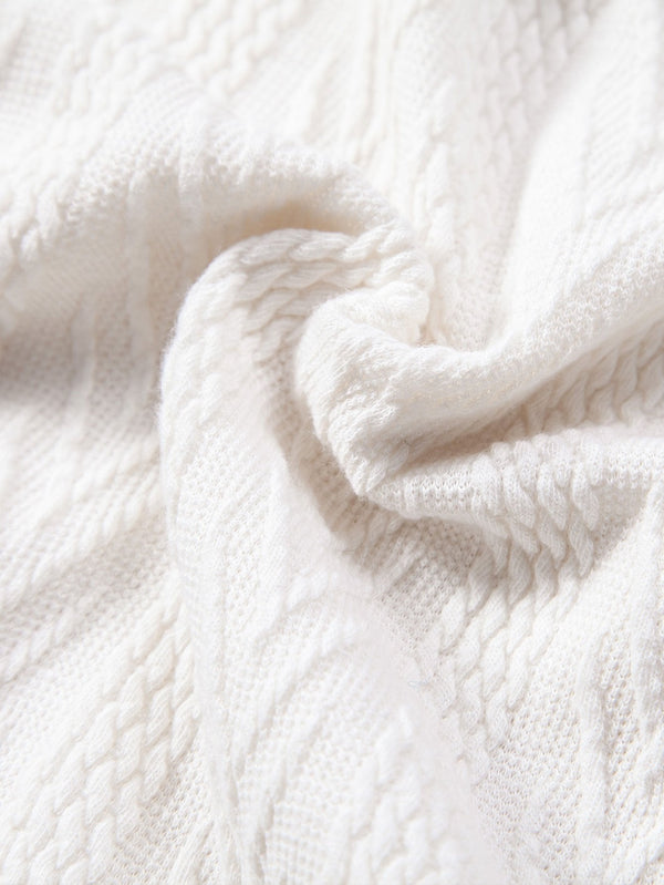 Polo Tricoté à Motif Jacquard Géométrique – Élégance Moderne & Confort Absolu