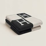 Plaid Luxueux en Laine et Cachemire - LuxBlanket
